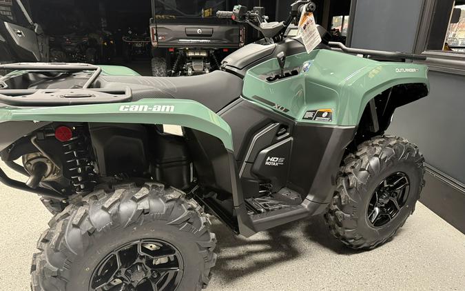 2026 Can-Am Outlander PRO XU HD5