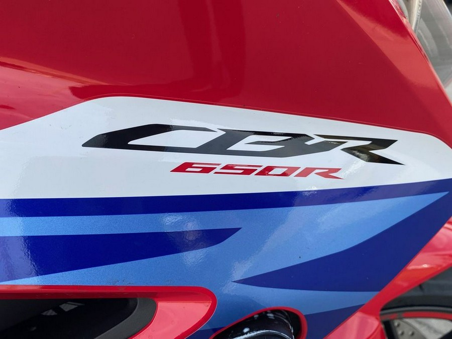 2026 Honda® CBR650R E-Clutch