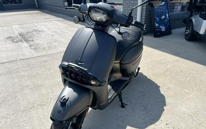 2025 Keeway Sixties 300i