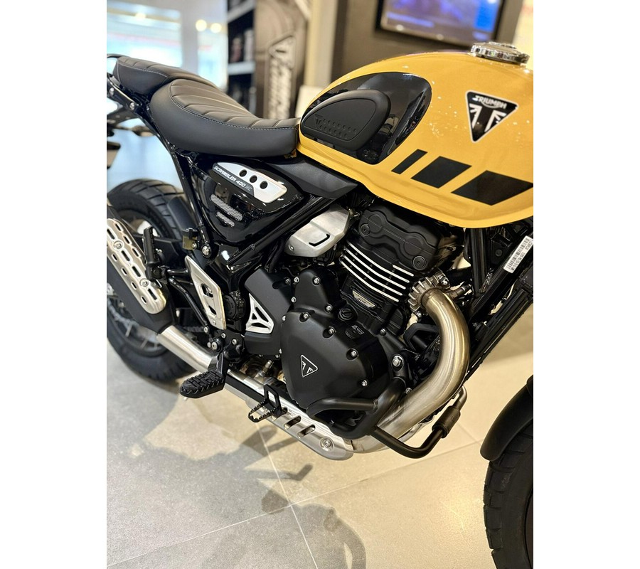 2026 Triumph SCRAMBLER 400 XC