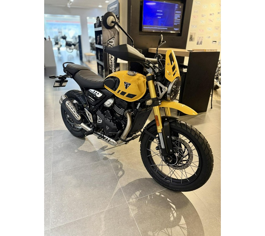 2026 Triumph SCRAMBLER 400 XC