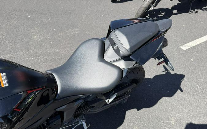 2025 Yamaha YZF-R7