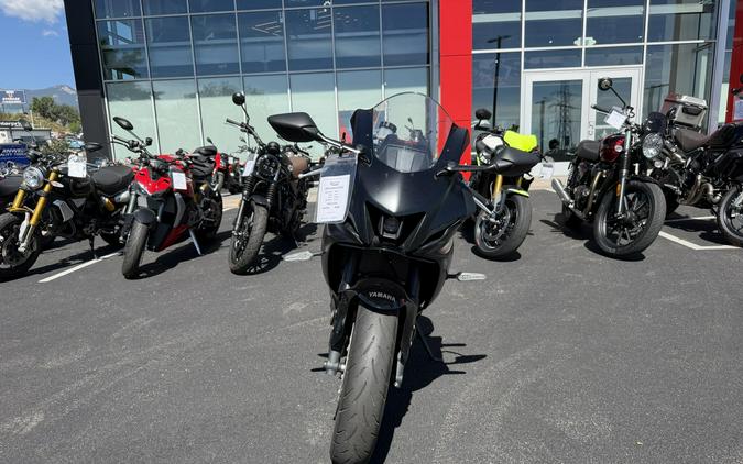 2025 Yamaha YZF-R7