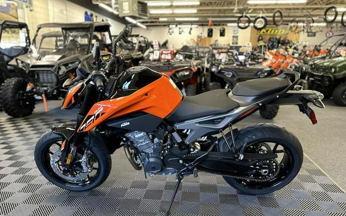 2024 KTM 790 Duke