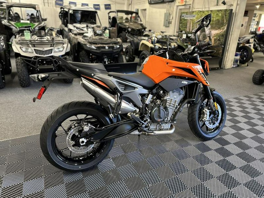 2024 KTM 790 Duke