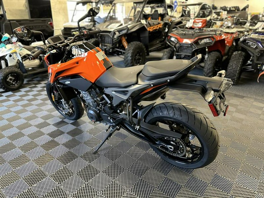 2024 KTM 790 Duke