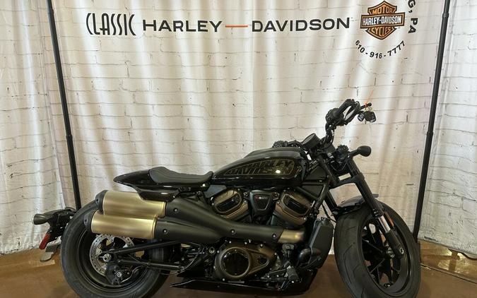 2022 Harley-Davidson Sportster S Review [w/ Mid-Control Kit]