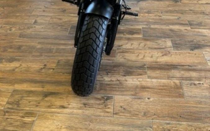 2025 Indian Super Scout Black Smoke With Graphics