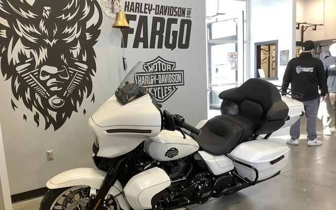 2026 Harley-Davidson® FLHXL - Street Glide® Limited