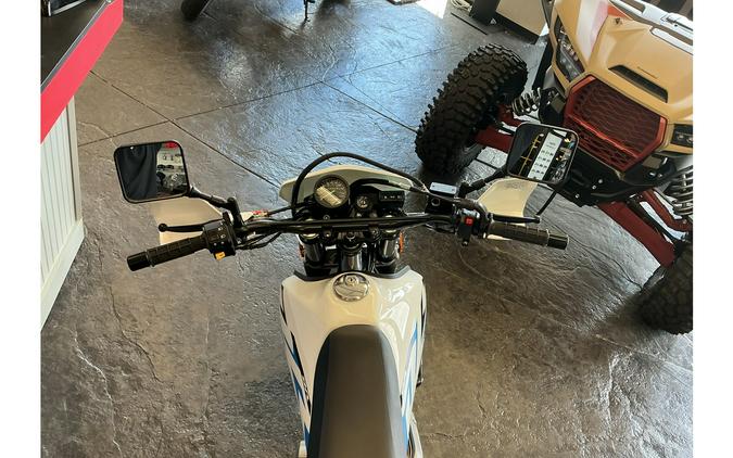 2026 DR650SEM6 - Suzuki