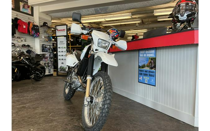 2026 DR650SEM6 - Suzuki