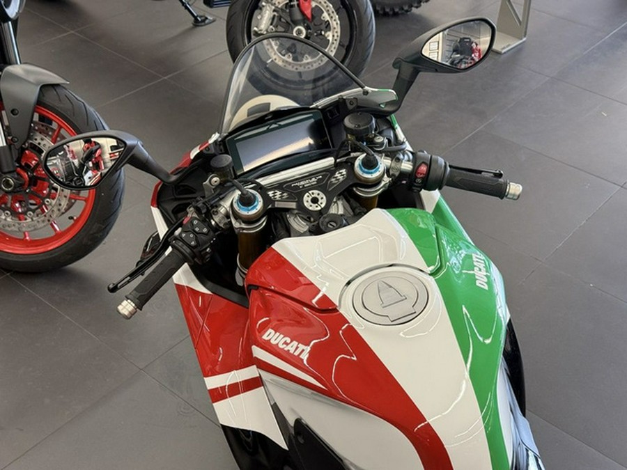 2025 Ducati Panigale V4 Tricolore