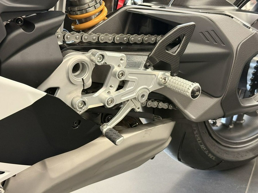 2025 Ducati Panigale V4 Tricolore