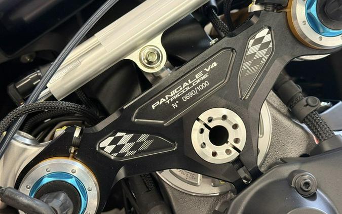 2025 Ducati Panigale V4 Tricolore