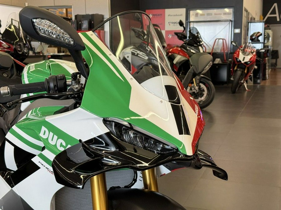 2025 Ducati Panigale V4 Tricolore