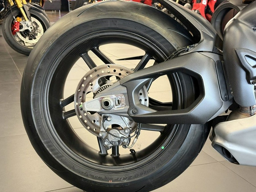2025 Ducati Panigale V4 Tricolore
