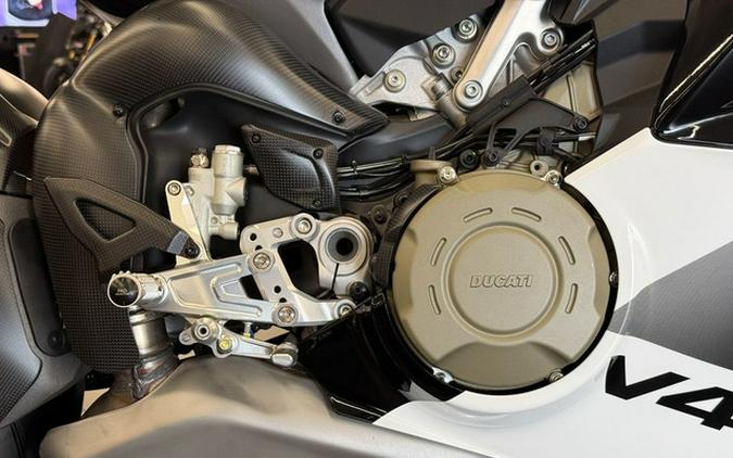 2025 Ducati Panigale V4 Tricolore