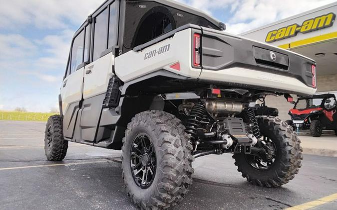 2026 Can-Am Defender MAX Limited HD11