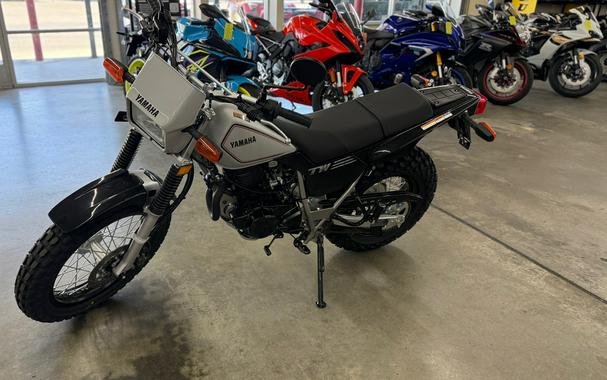2027 TW200 CA - Yamaha