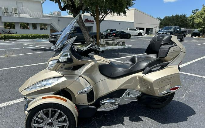 2018 Can-Am® Spyder® RT Limited Chrome