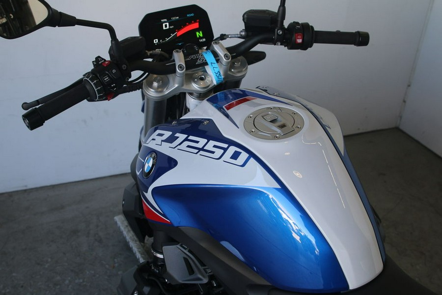 2023 BMW R 1250 R