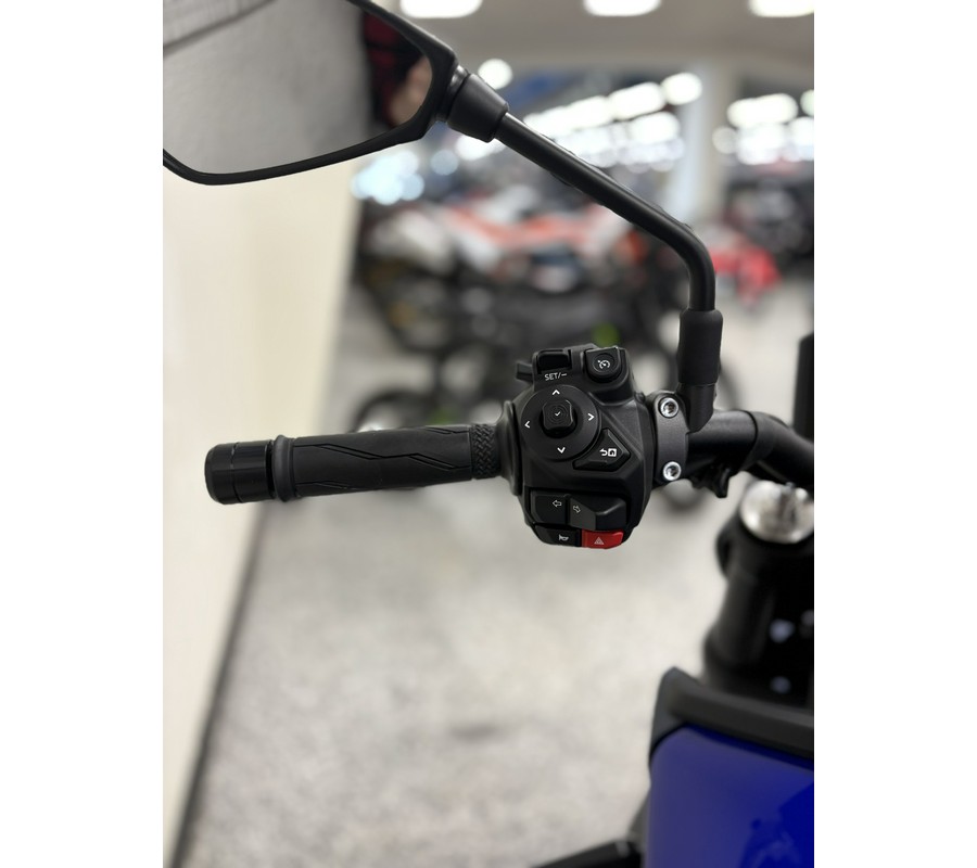 2026 YAMAHA MT-09 Team Yamaha Blue - Y4820