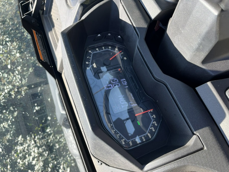 2024 R24XAW1RBH - Polaris