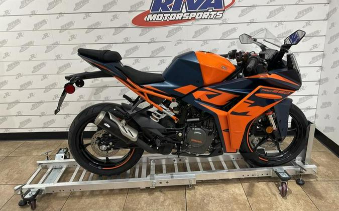 2022 KTM RC 390 Review [11 Fast Facts From the Street + Track]