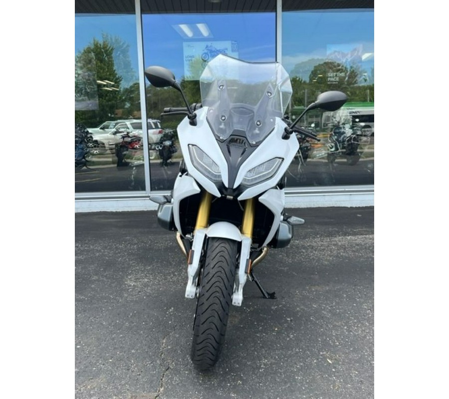 2024 BMW R 1250 RS Light White