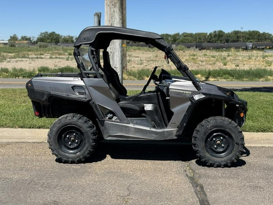 2014 Can-Am® Commander™ XT™ 800