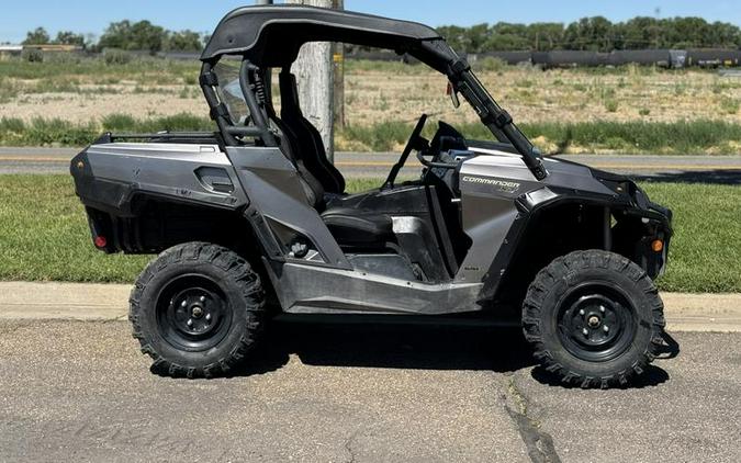 2014 Can-Am® Commander™ XT™ 800