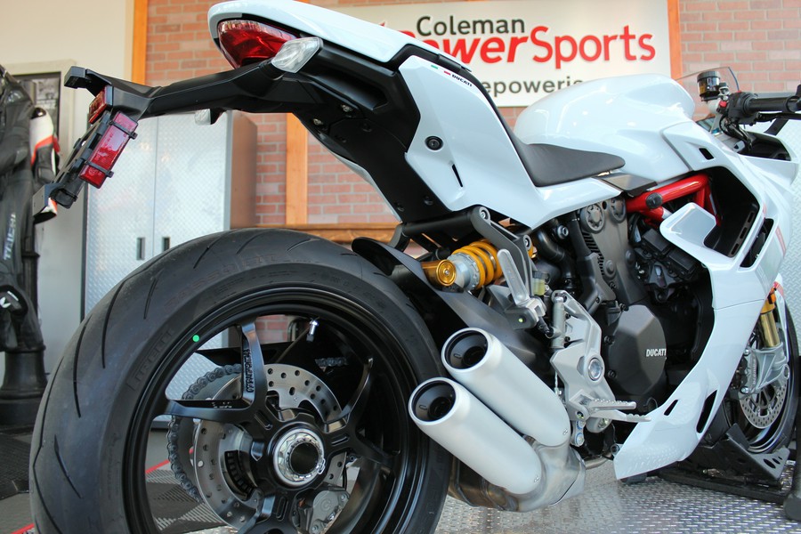 2024 Ducati SuperSport 950 S