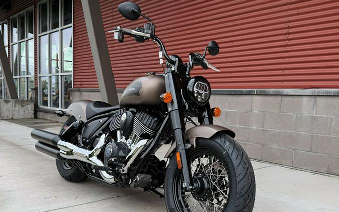 2025 Indian CHIEF BOBBER nara bronze smoke
