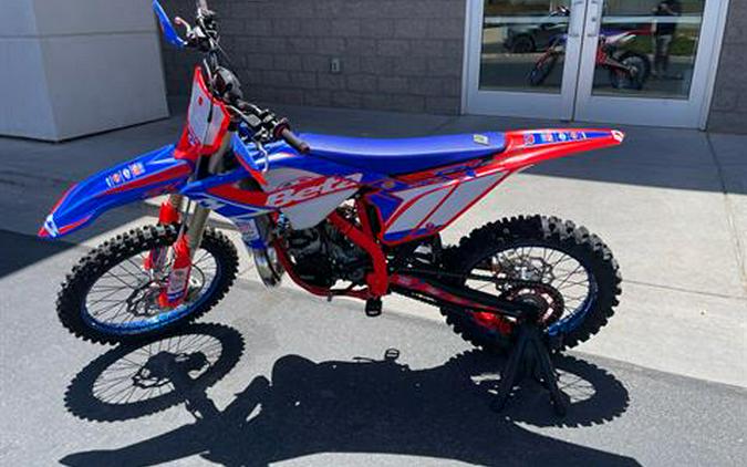 FIRST LOOK! 2024 BETA 300RX MOTOCROSS