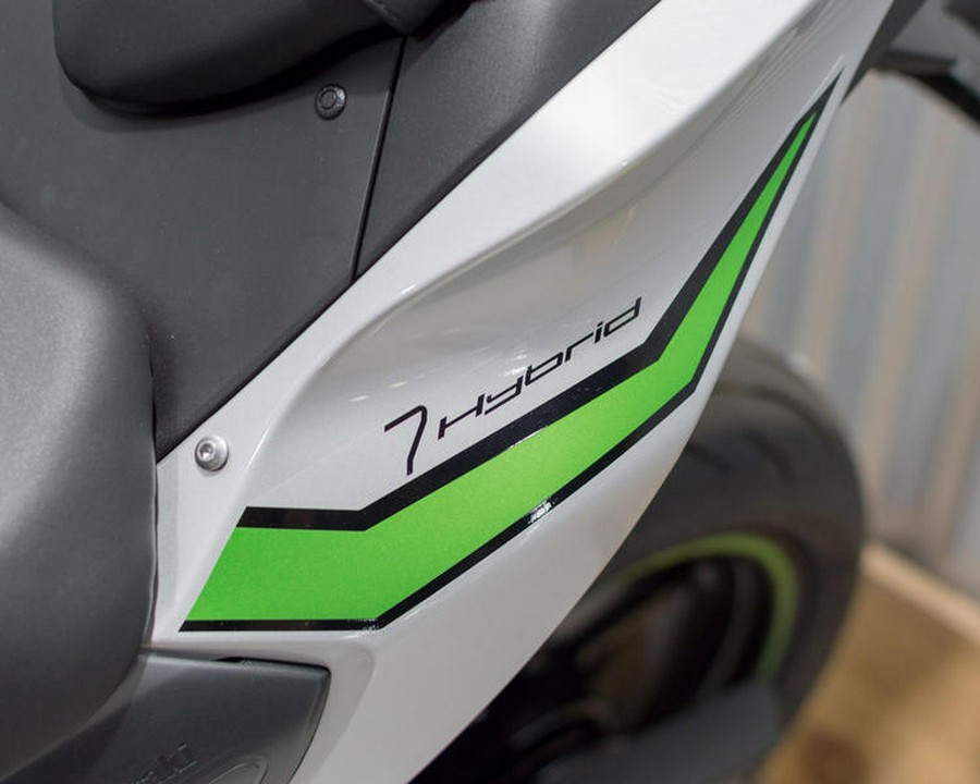 2024 Kawasaki Ninja® 7 Hybrid ABS