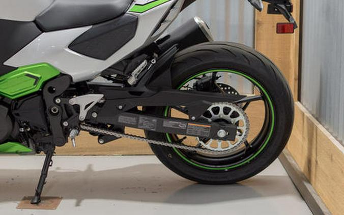 2024 Kawasaki Ninja® 7 Hybrid ABS