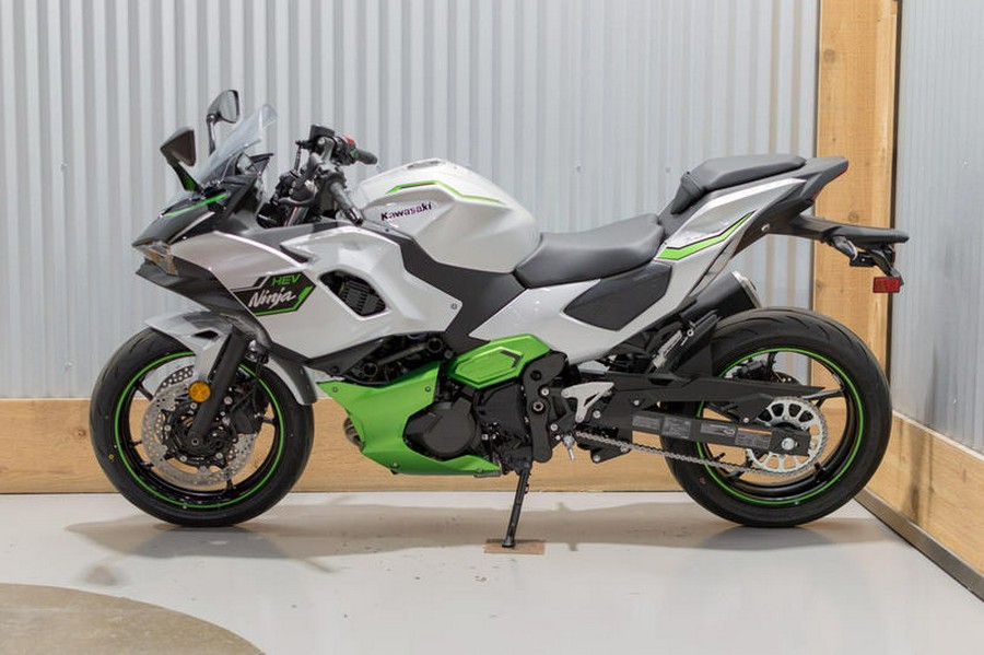 2024 Kawasaki Ninja® 7 Hybrid ABS