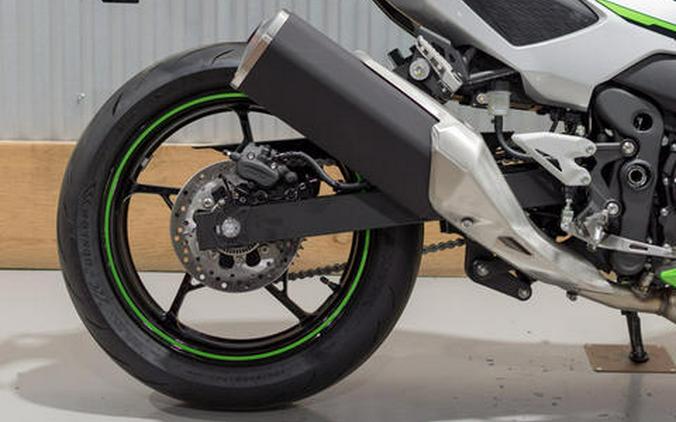 2024 Kawasaki Ninja 7 Hybrid First Look [12 Fast Facts; 40 Pics]