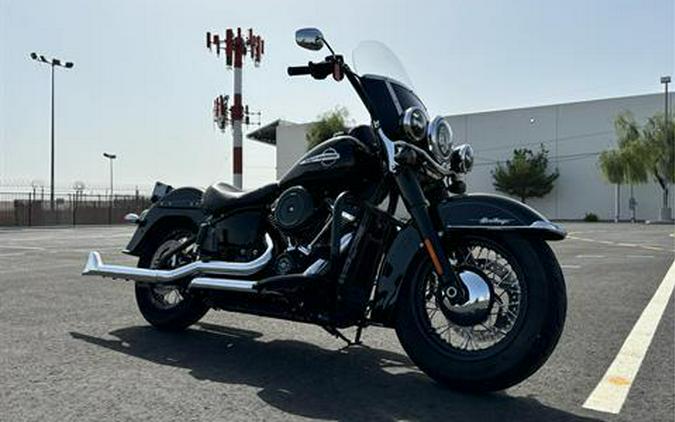 2018 Harley-Davidson Softail Heritage Classic 114 Review — From...