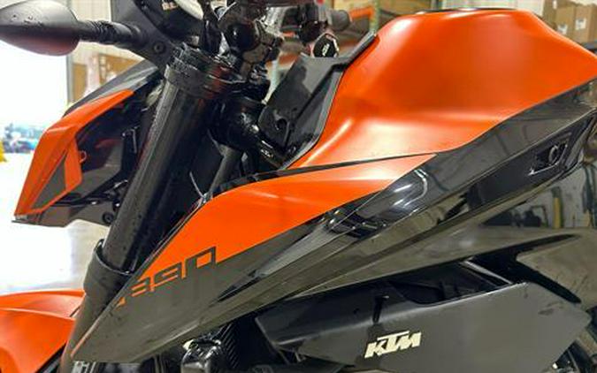 2022 KTM 890 Duke