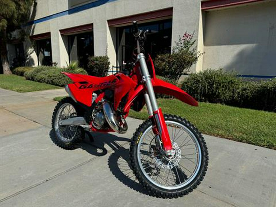 2025 GASGAS MC 125