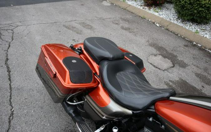 2013 Harley-Davidson CVO™ Road Glide® Custom
