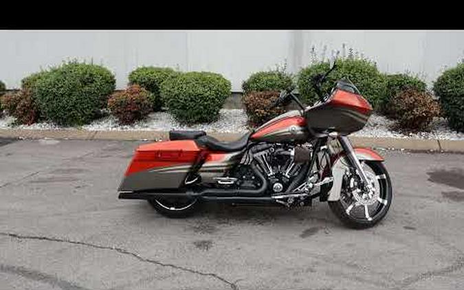 2013 Harley-Davidson CVO™ Road Glide® Custom