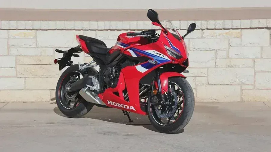 2026 HONDA CBR650R E-CLUTCH