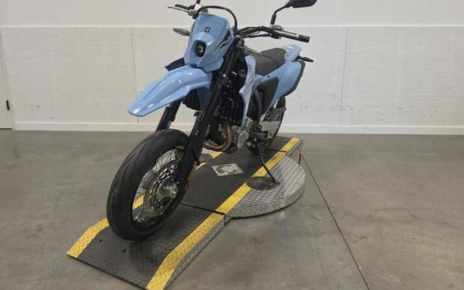 2026 Suzuki DR-Z 4SM