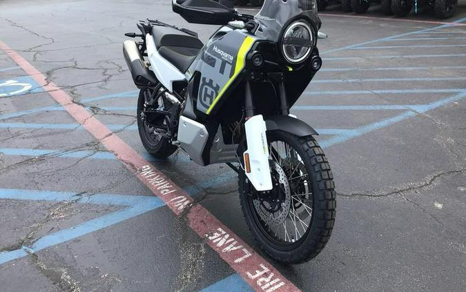 2027 HUSQVARNA NORDEN 901