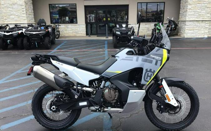 2027 HUSQVARNA NORDEN 901