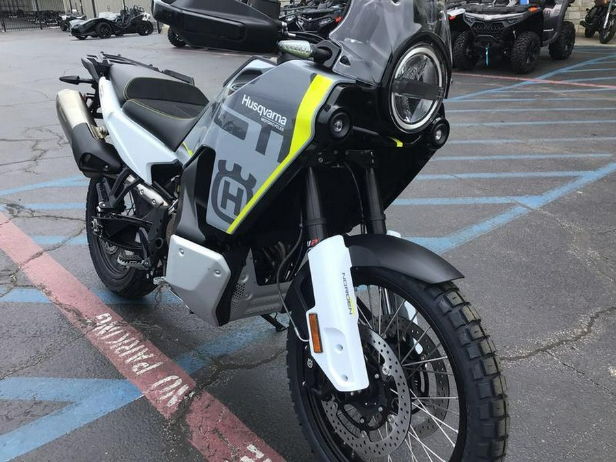 2027 HUSQVARNA NORDEN 901