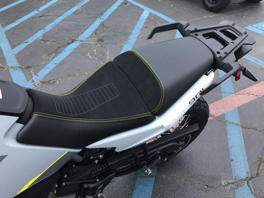 2027 HUSQVARNA NORDEN 901