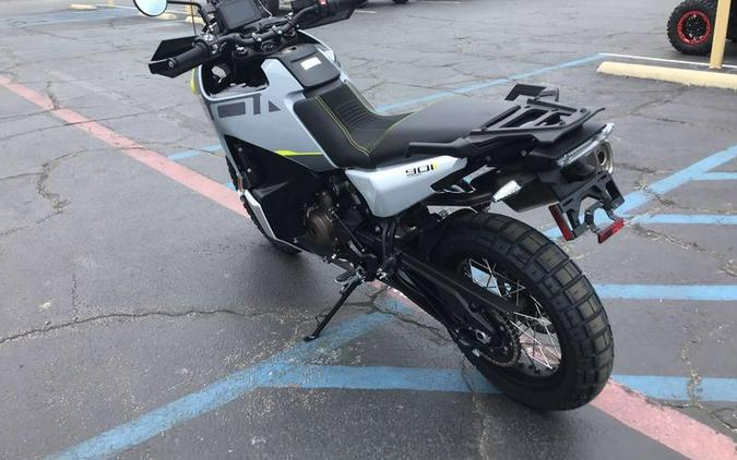 2027 HUSQVARNA NORDEN 901